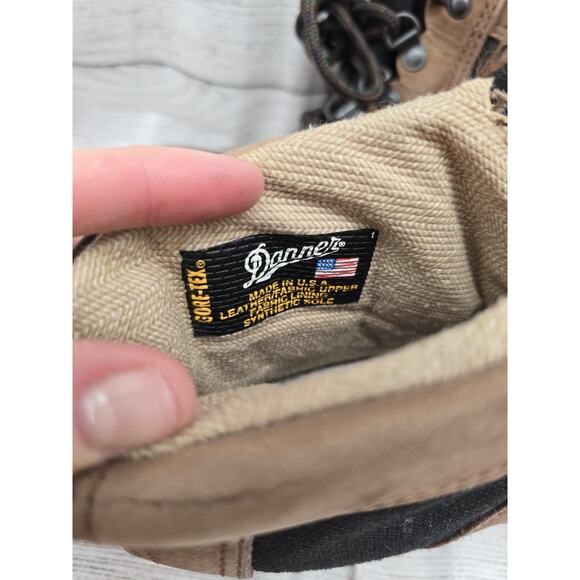 Danner Brown 6" Hiking Gore-Tex Boot USA Size 7 M Model 34300 Vibram Soles EUC - Picture 10 of 11